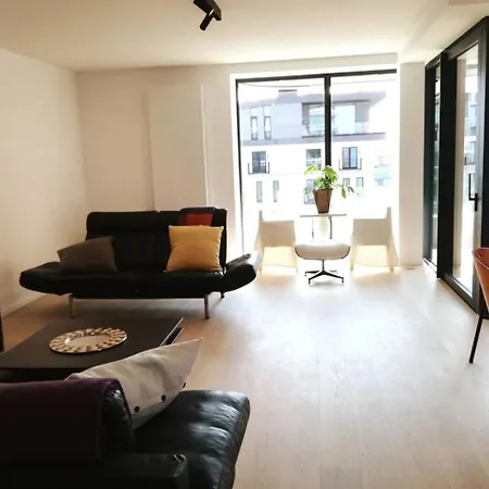 Apartamento Luxueus & Nieuw 2-slaapkamerappartement Met Garage Ostend