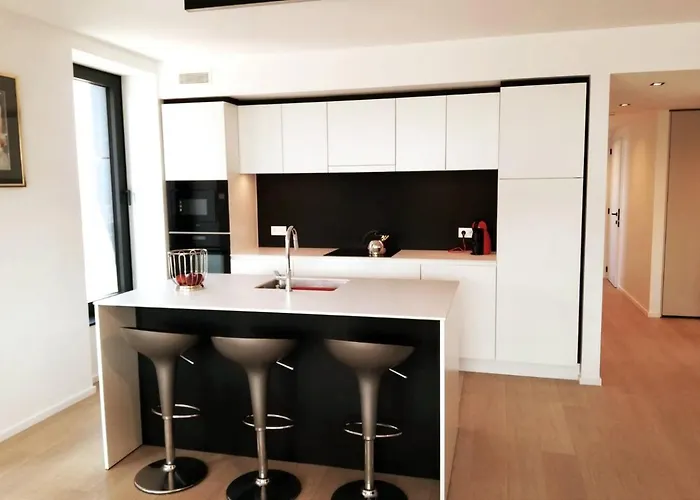 Apartment Luxueus & Nieuw 2-slaapkamerappartement Met Garage Ostend