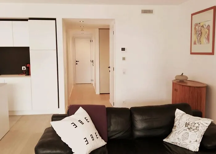 Luxueus & Nieuw 2-slaapkamerappartement Met Garage Ostend